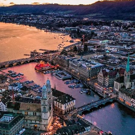 Lion Bb Swiss Lägenhet Zürich Exteriör bild