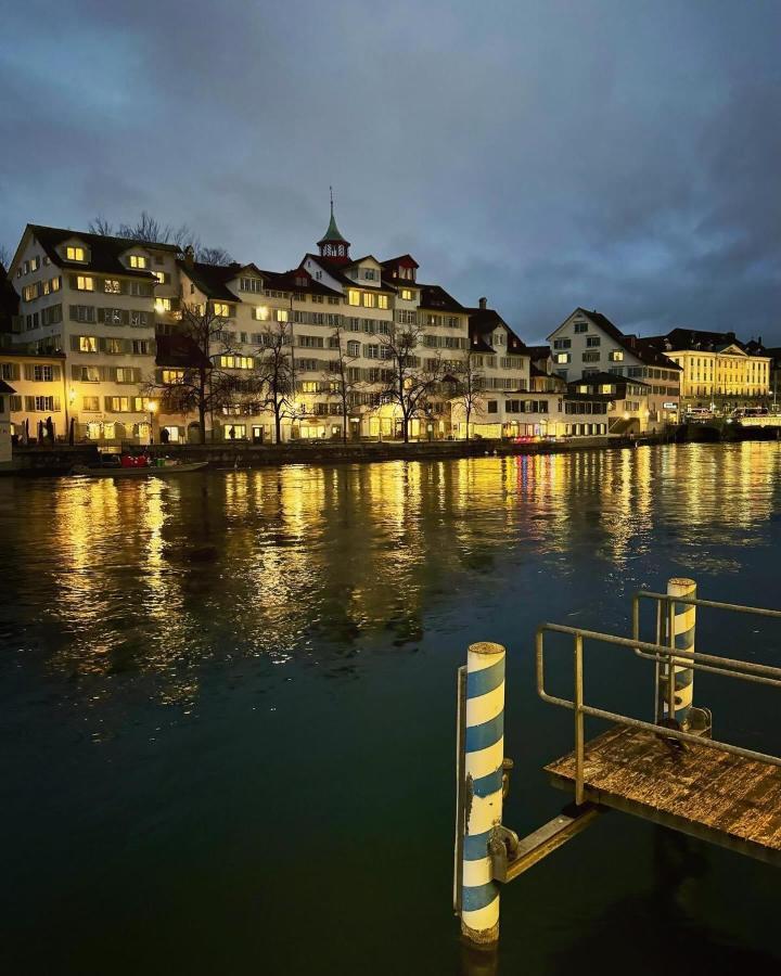 Lion Bb Swiss Lägenhet Zürich Exteriör bild